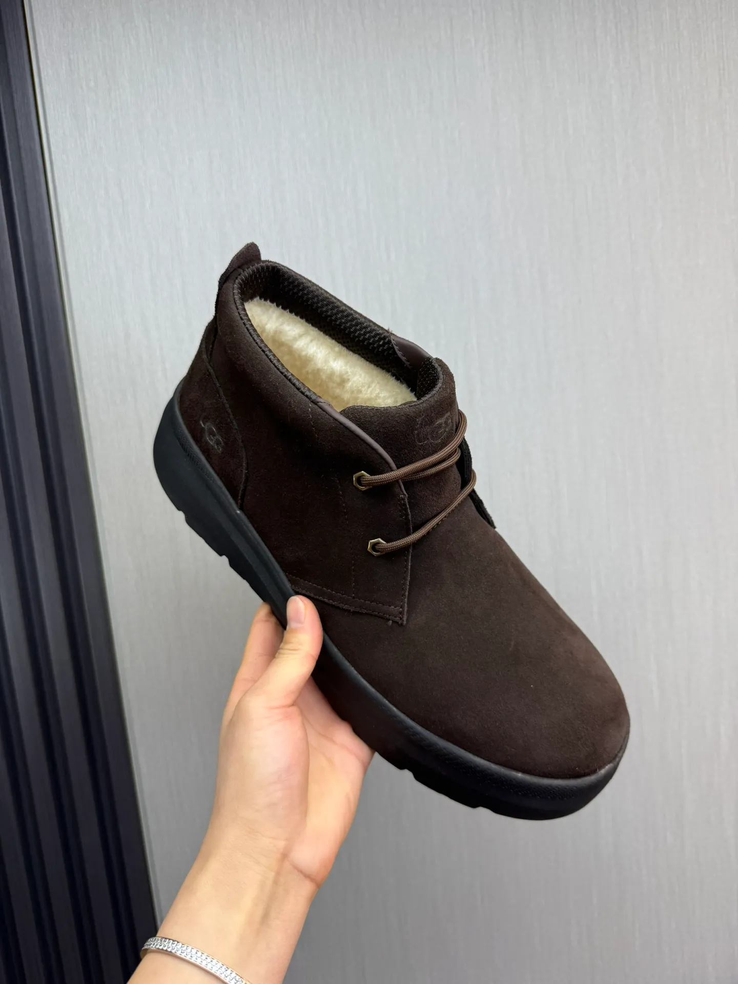 Men's shoes 💰480💰 [UGG] Hot winter warm boots 🐑Purely hand-stitched! Simple and stylish design, frosted cowhide➕Comfortable and warm wool➕UGG original outsole‼ ️Soft and comfortable to wear, good warmth retention, and excellent foot feel. Regular size 41-47